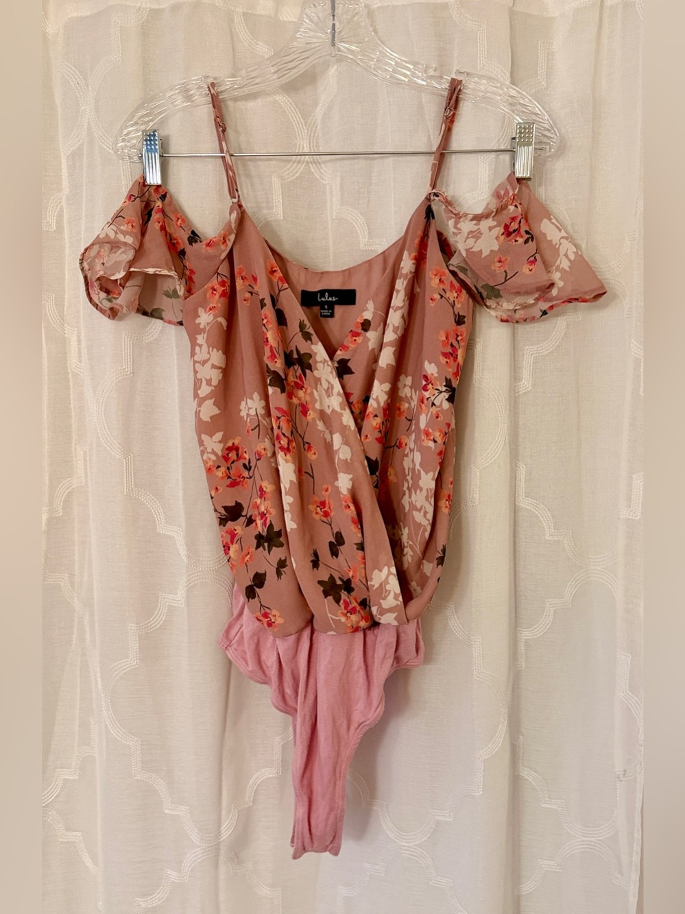 Lulus Small Pink Floral Cold Shoulder Wrap Bodysuit Romantic Blouse